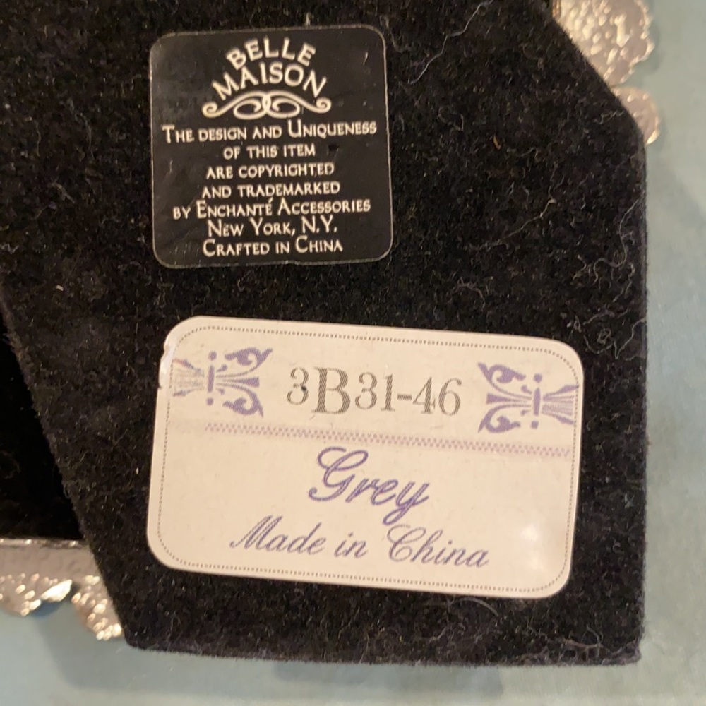 Picture frame - Picture 2 of 4